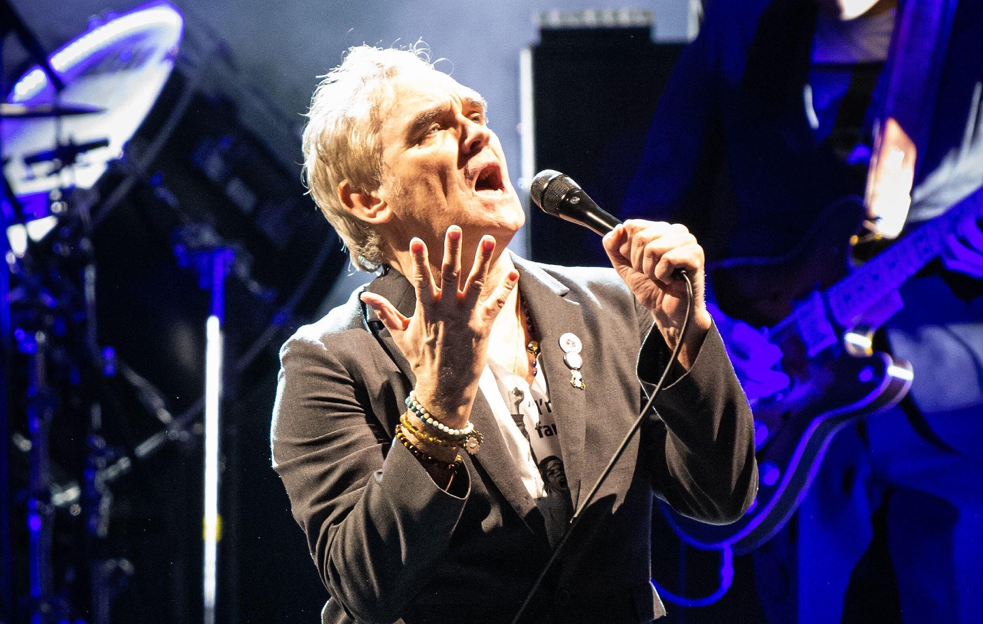 Morrissey tocando ao vivo. CRÉDITO: Kenny Brown/Alamy Live News