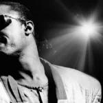 Conheça 15 histórias de superação! De Stevie Wonder a Ray Charles: artistas, atletas e políticos que provaram que o talento é maior que a cegueira.