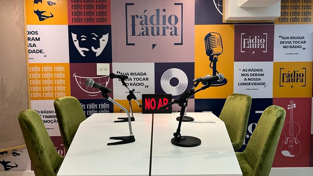 Estudio Rádio Laura