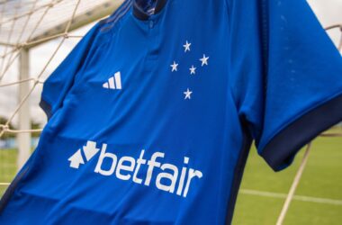 A Betfair é a nova patrocinadora do Cruzeiro Foto: Betfair