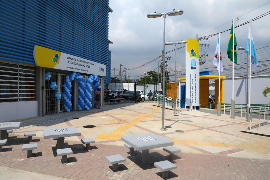 A unidade, localizada na Maré, ganhou um novo prédio com capacidade para 300 crianças - Fabio Motta/Prefeitura do Rio