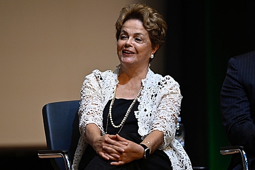 dilma-e-eleita-presidenta-do-banco-dos-brics