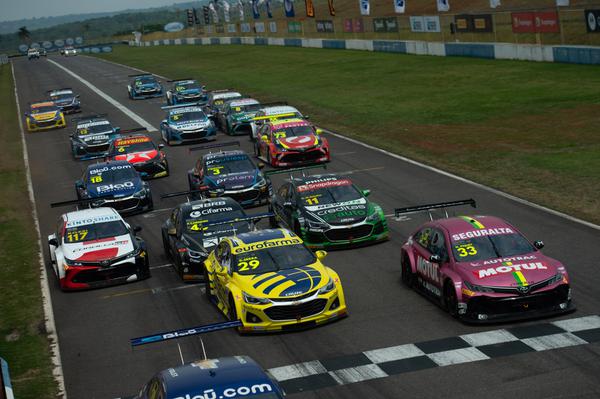 A abertura da temporada 2023 da Stock Car acontece em 2 de abril em Goiânia (Duda Bairros/Stock Car)