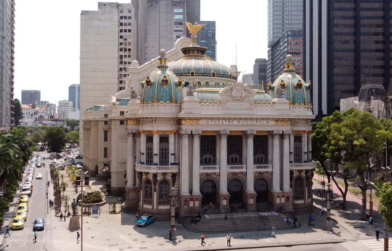 Ingressos para o espetáculo desta segunda-feira, dia 6, no Theatro Municipal estão a preços populares - R$ 2 e R$ 1 (meia-entrada) (Foto: Divulgação)