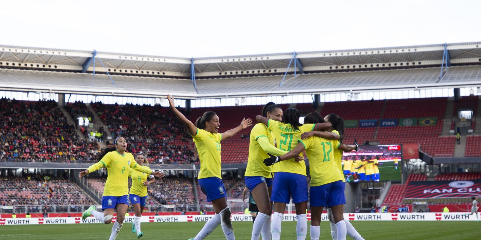 futebol-feminino:-brasil-bate-alemanha-em-ultimo-teste-antes-da-copa