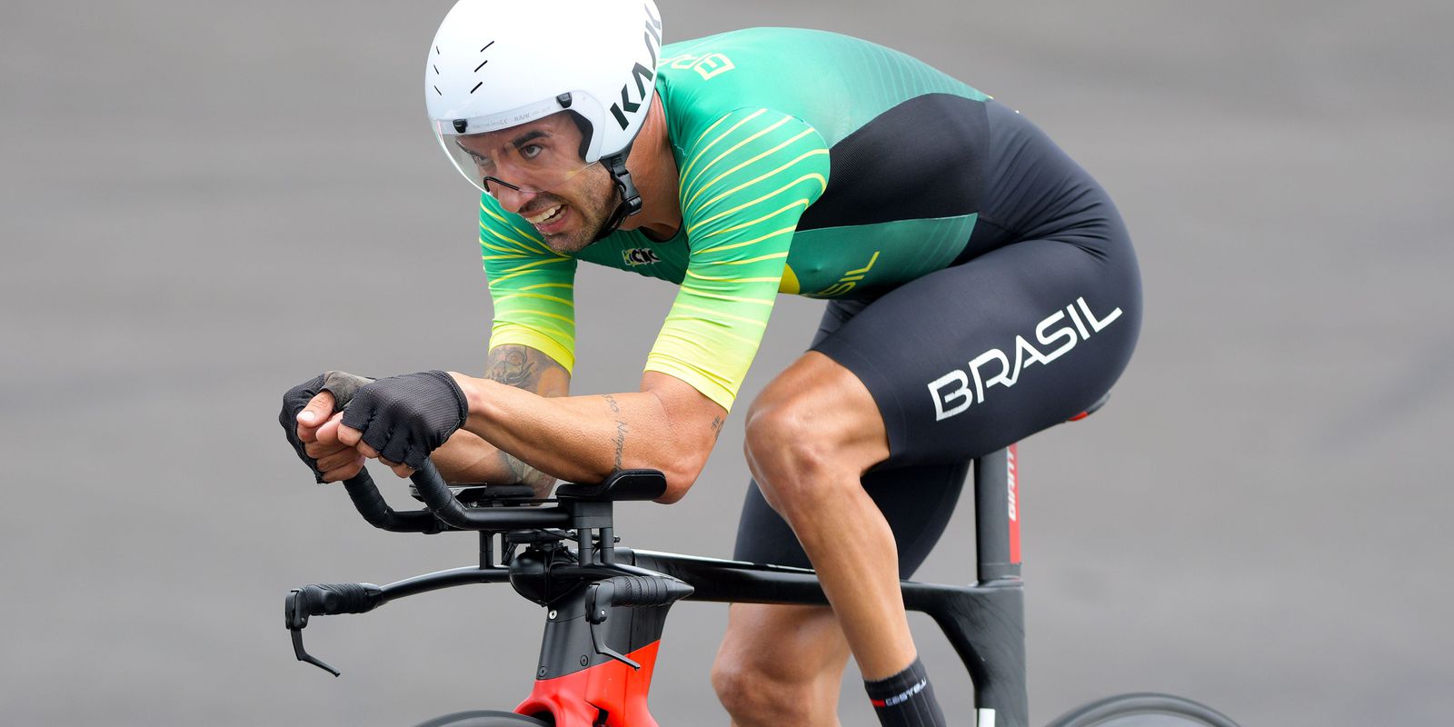 ciclismo-paralimpico:-lauro-chaman-e-ouro-em-etapa-da-copa-do-mundo