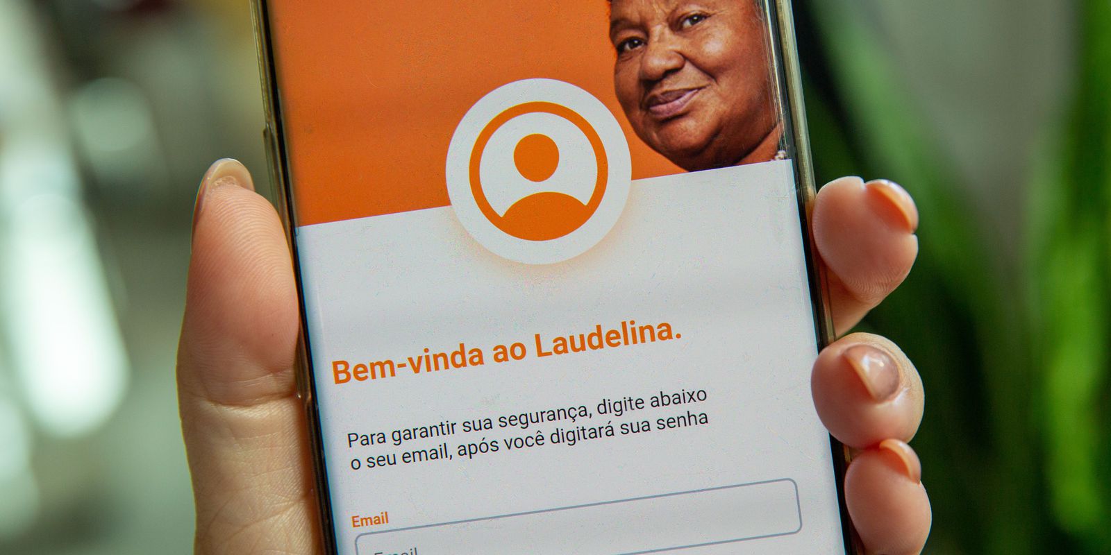 aplicativo-para-domesticas-pode-ser-acessado-pela-web-e-por-celular