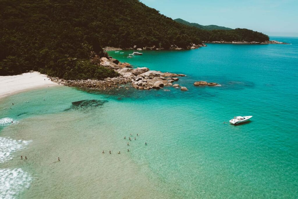 Praia do Sono em Paraty, Rio de Janeiro - Foto: Reprodução