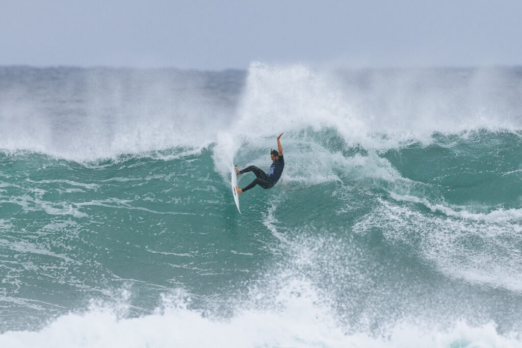 João Chianca competindo em Margaret River no ano passado (Crédito da Foto: @WSL / Matt Dunbar)