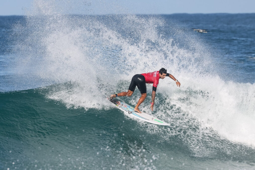 Alex Ribeiro venceu o último QS em Itaúna antes do Saquarema Surf Festival (Crédito da Foto: Daniel Smorigo / 213 Sports)