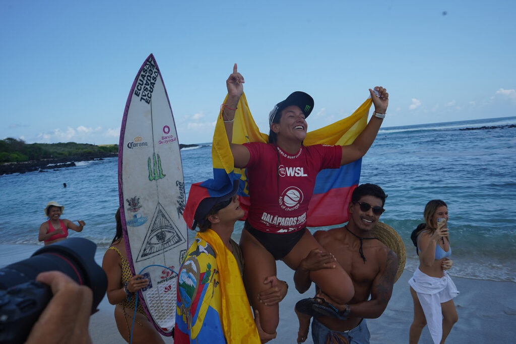 Dominic Barona festejando a primeira vitória do Equador em casa (Crédito da Foto: Kevin Moncayo)