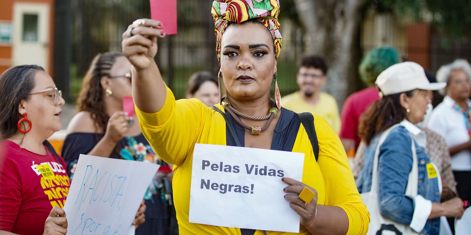 rio-e-brasilia-tem-manifestacoes-contra-racismo-e-em-apoio-a-vini-jr. 