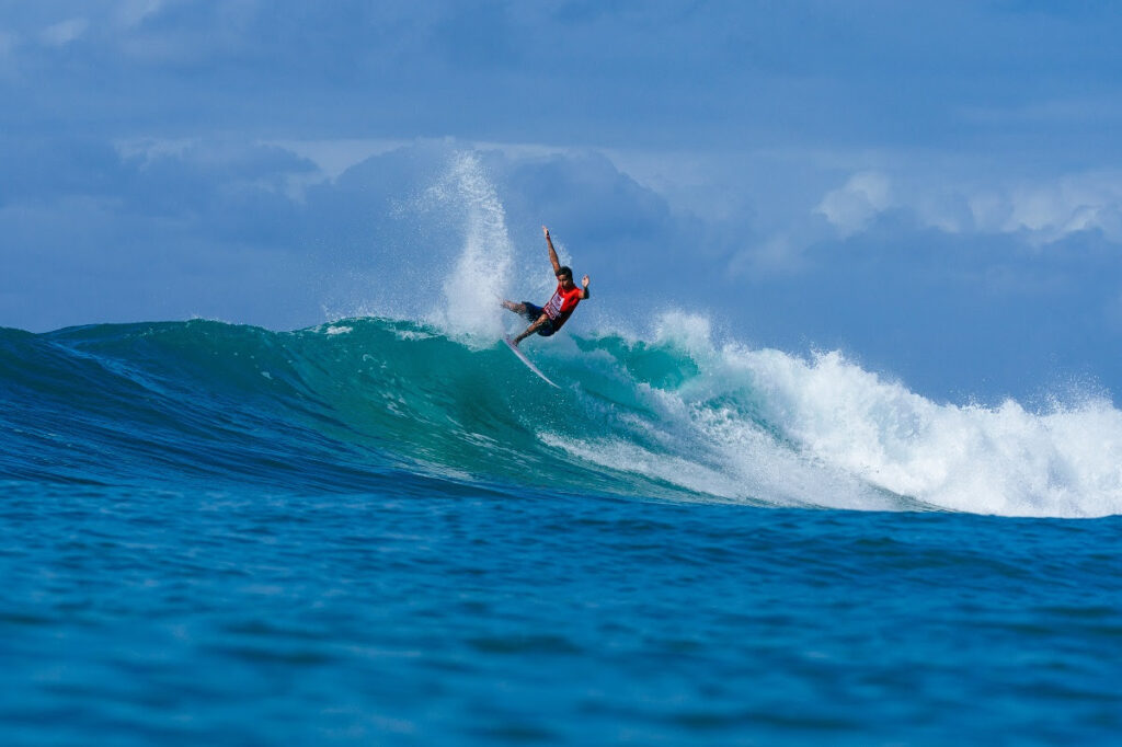 Samuel Pupo estreou batendo o recorde de pontos do campeonato (Crédito da Foto: @WSL / Andrew Shield)