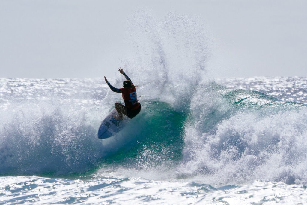 India Robinson conquistou sua primeira vitória no WSL Challenger Series (Crédito da Foto: @WSL / Andrew Shield)