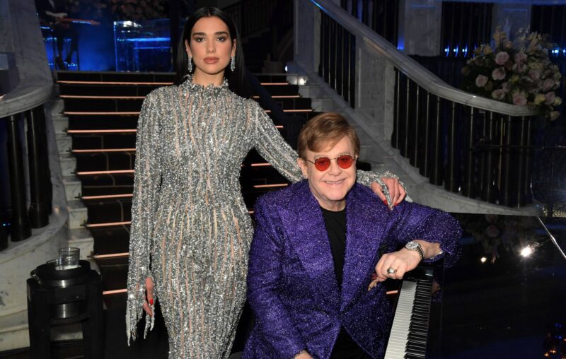 dua-lipa-revela-porque-faltou-ao-show-de-elton-john-em-glastonbury