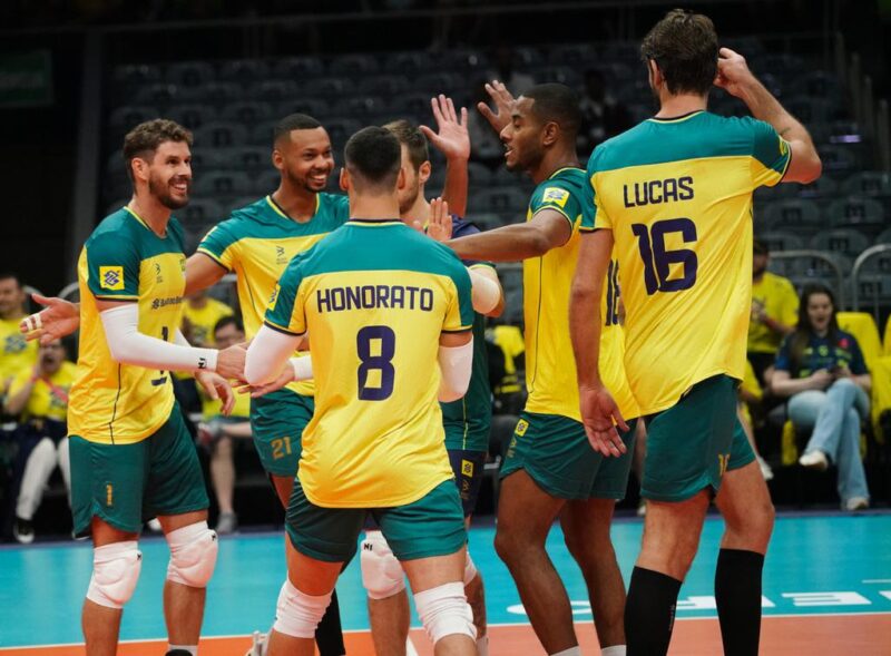 Brasil estreou com vitória no Pré-Olímpico masculino (Mauricio Val/FVImagem/CBV)