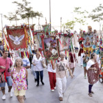 “Procissão de Todos os Santos” com a “Grande Companhia Brasileira de Mystérios e Novidades” no dia 1.º de novembro