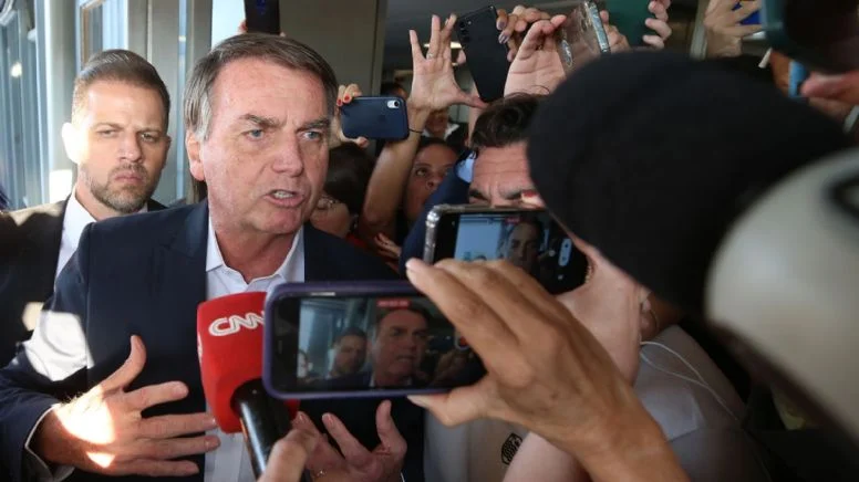 Jair Bolsonaro em entrevista à imprensa. Foto: Lula Marques/Agência Brasil