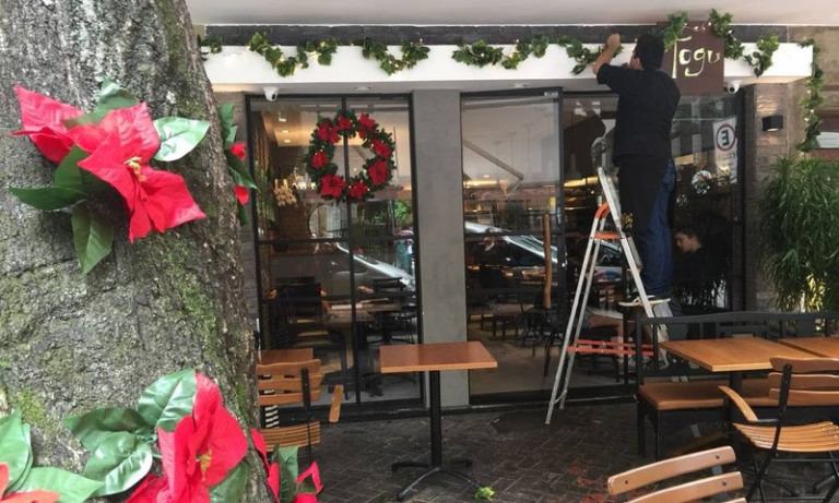 Dias de Noel: Clima natalino invade o Leblon