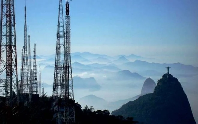 Torre de 10 metros e equipamentos são roubados; Anatel investiga