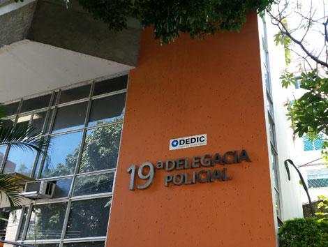 Polícia Civil prende homem apontado como "batedor" em roubos de veículos na Zona Norte do Rio