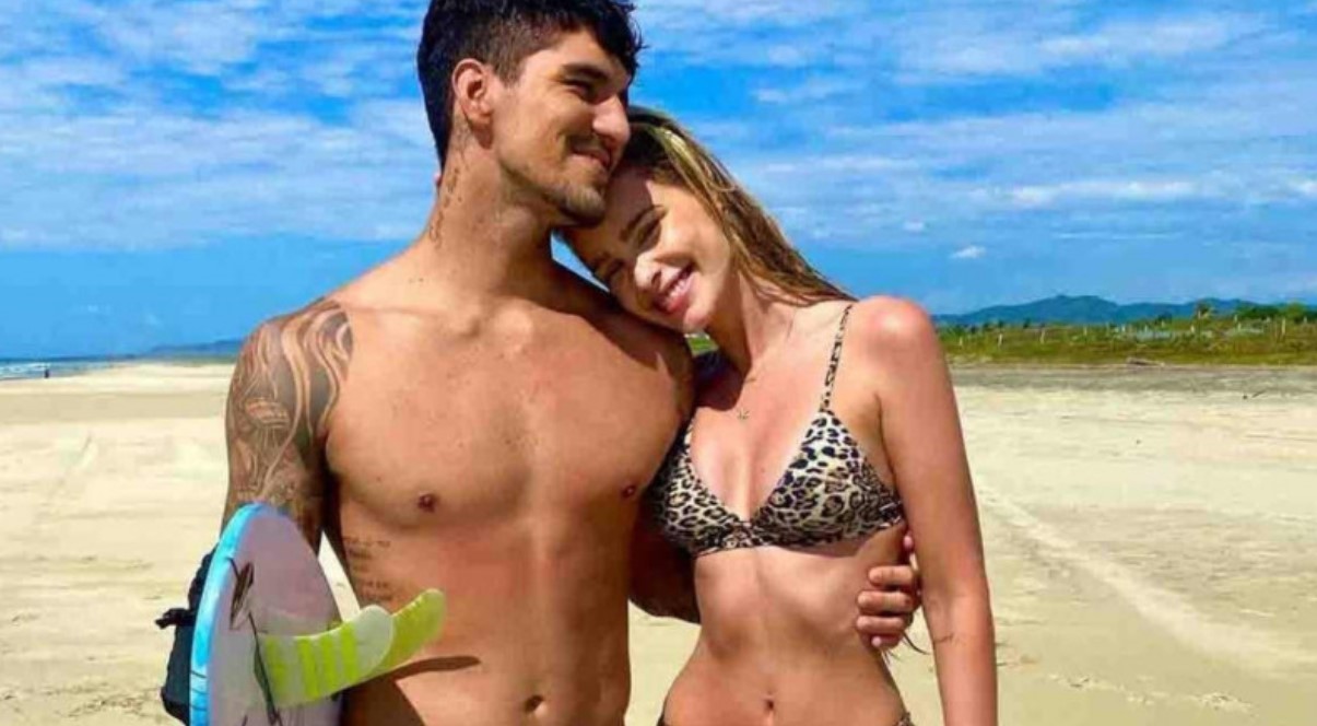 Yasmin Brunet desabafou sobre Gabriel Medina no BBB 24. A modelo disse que foi acusada de separar a família do surfista e que sempre a mulher é culpada pelos problemas em um relacionamento.