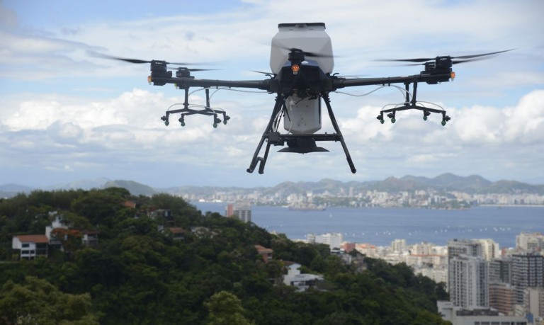 Rio de Janeiro contará com drone e inteligência artificial no reflorestamento