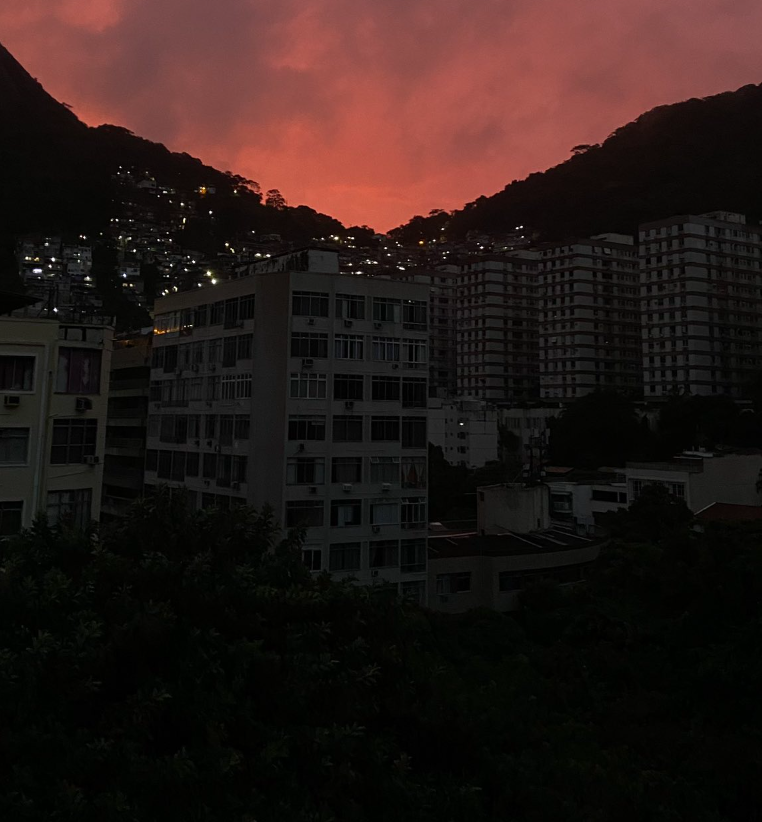 Energia é restabelecida em Copacabana após 12h de falta de luz