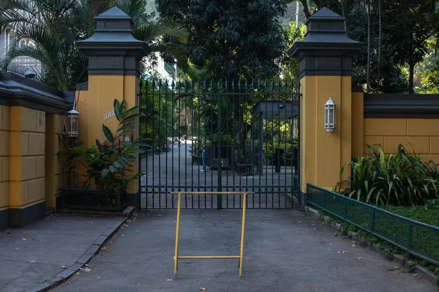 Fachada de escola no Rio de Janeiro. Foto: Brenno Carvalho