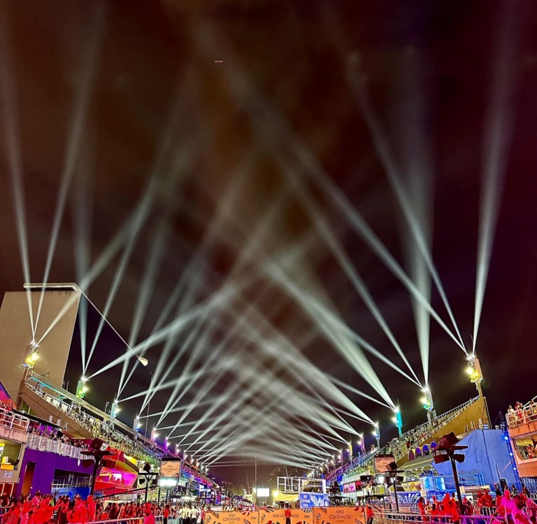 As escolas de samba poderão usar a iluminação cênica durante o desfile - Beth Santos/Prefeitura do Rio 1