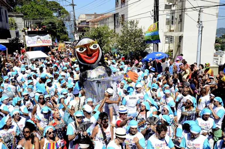 Confira os Blocos de Rua do Rio de Janeiro que desfilam nesta sexta (9)