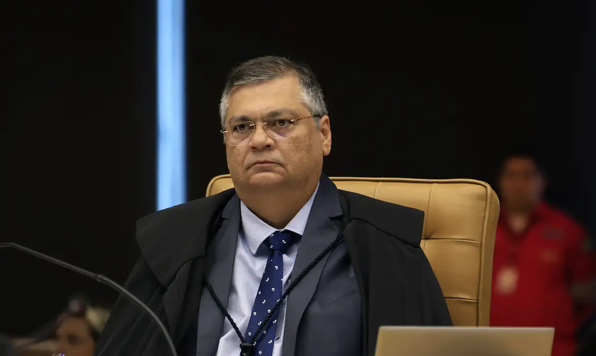 Flávio Dino rejeita recurso de Bolsonaro contra multa aplicada pelo TSE | Diário Carioca