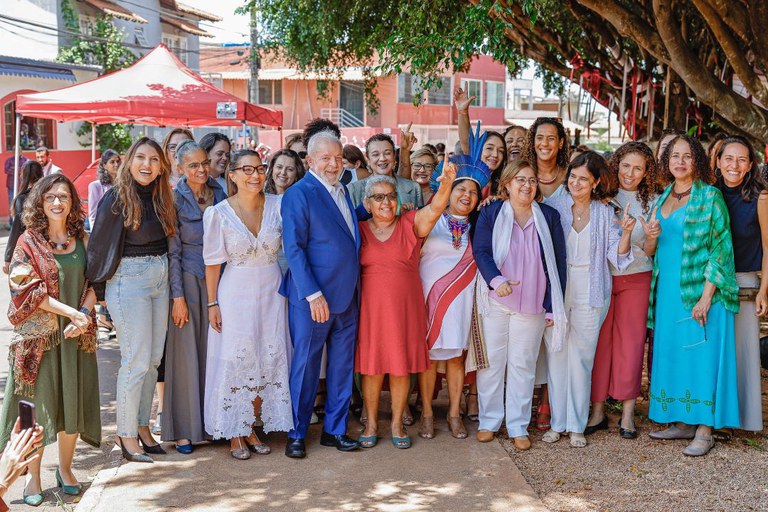 O presidente Lula durante almoço alusivo ao Dia Internacional das Mulheres, no restaurante Tia Zélia, em Brasília - Foto: Ricardo Stuckert/PR