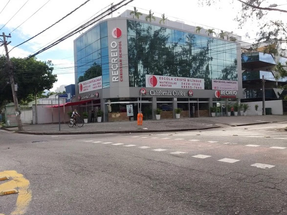 Escolas no RJ aguardam atualização meteorológica para volta às aulas na segunda-feira (25)