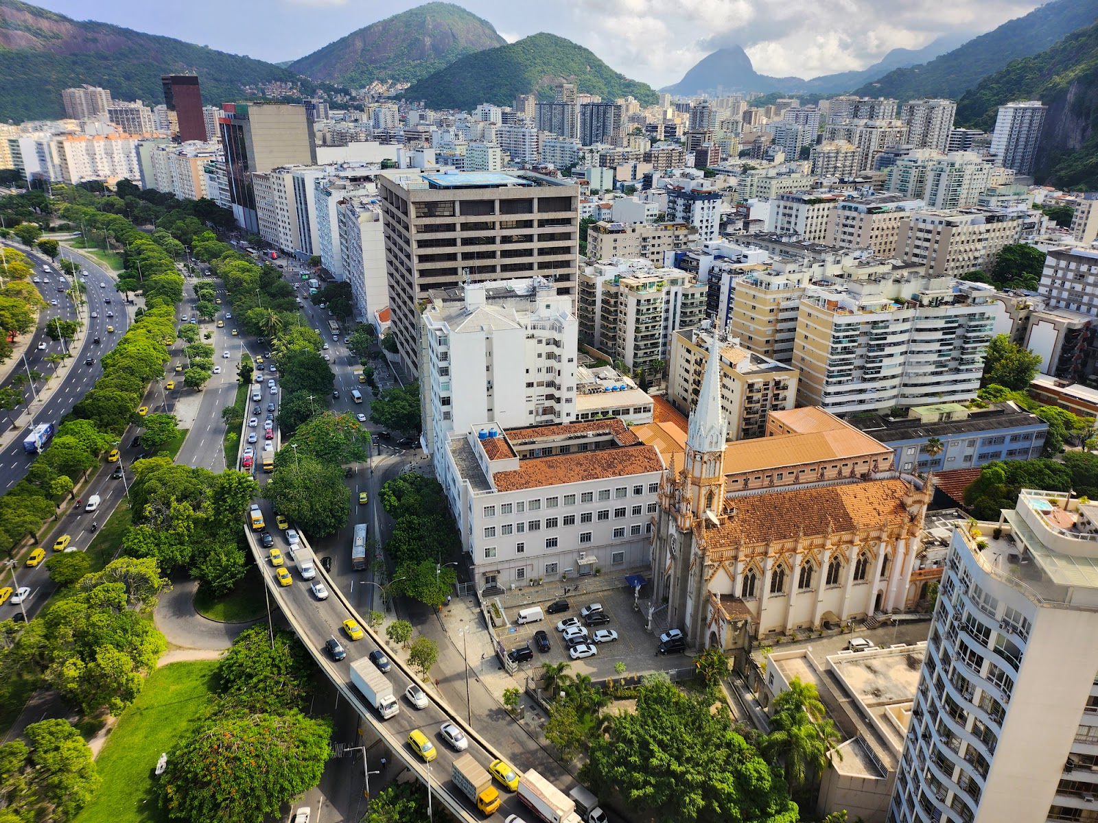 Rio de Janeiro - (Créditos: iStock/ luoman)