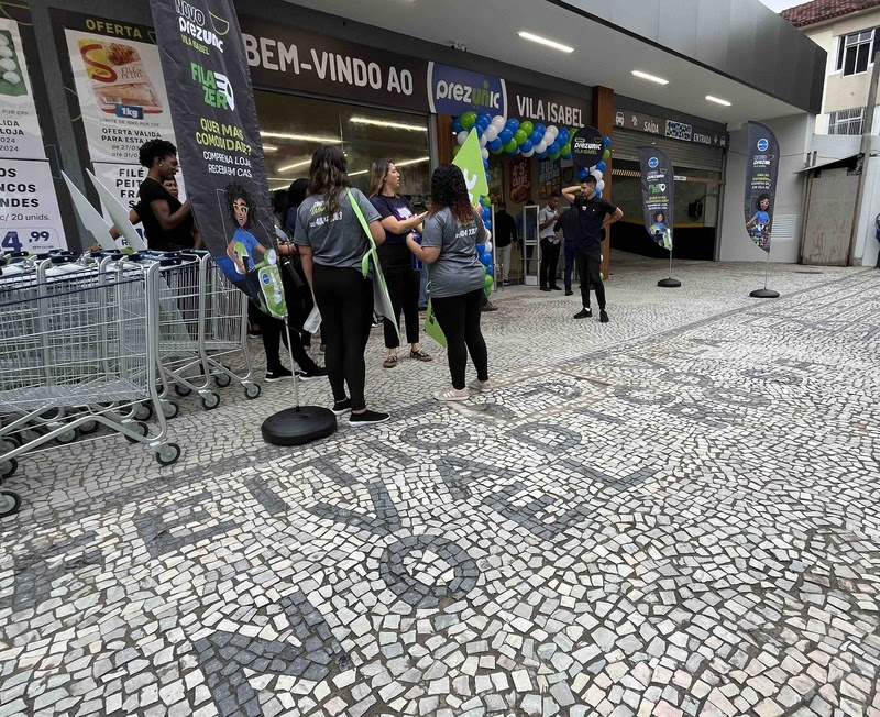 Loja fica em frente à uma das Calçadas Musicais do bairro - Divulgação