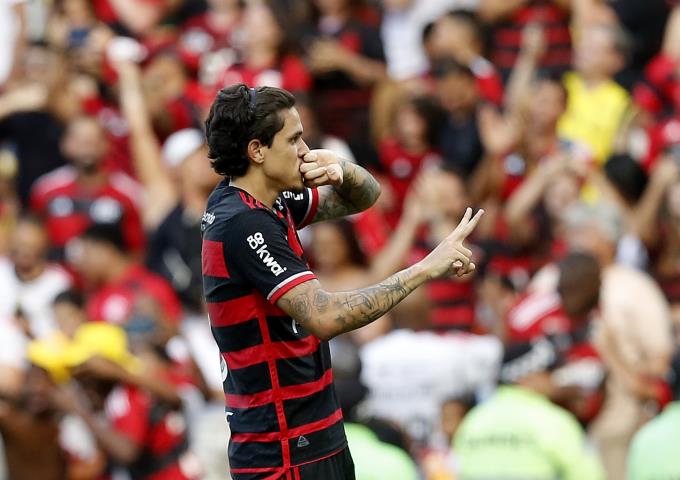 Pedro marcou dois gols no triunfo do Fla (Crédito: Úrsula Nery/Agência FERJ)