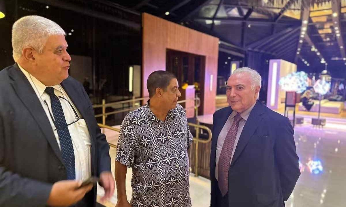 Zeca Pagodinho encontra Michel Temer no hotel Tivoli, em São Paulo. Foto: Reprodução