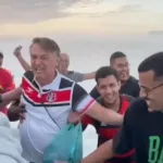 O ex-presidente Jair Bolsonaro na Barra da Tijuca. Foto: reprodução