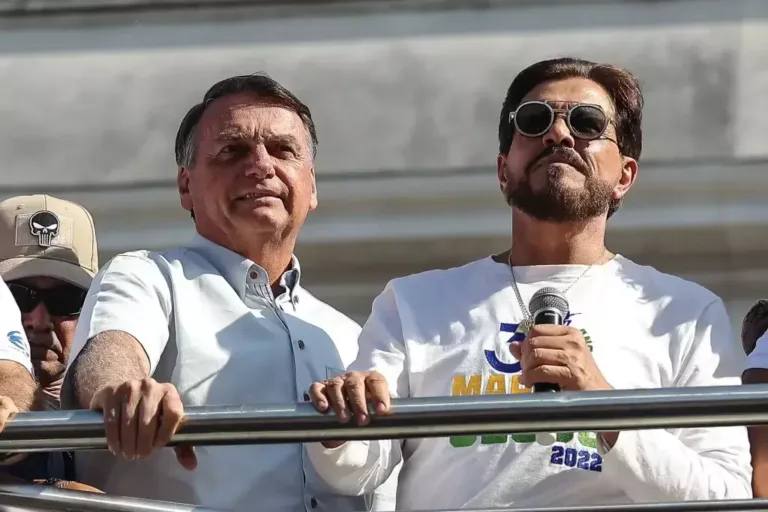 Jair Bolsonaro e Estevam Hernandes na Marcha para Jesus 2022. Foto: reprodução