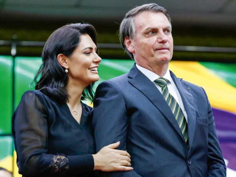 Ao contrário do marido, a ex-primeira-dama Michelle Bolsonaro não deve ser indiciada no caso das joias. Foto: Carolina Antunes/PR