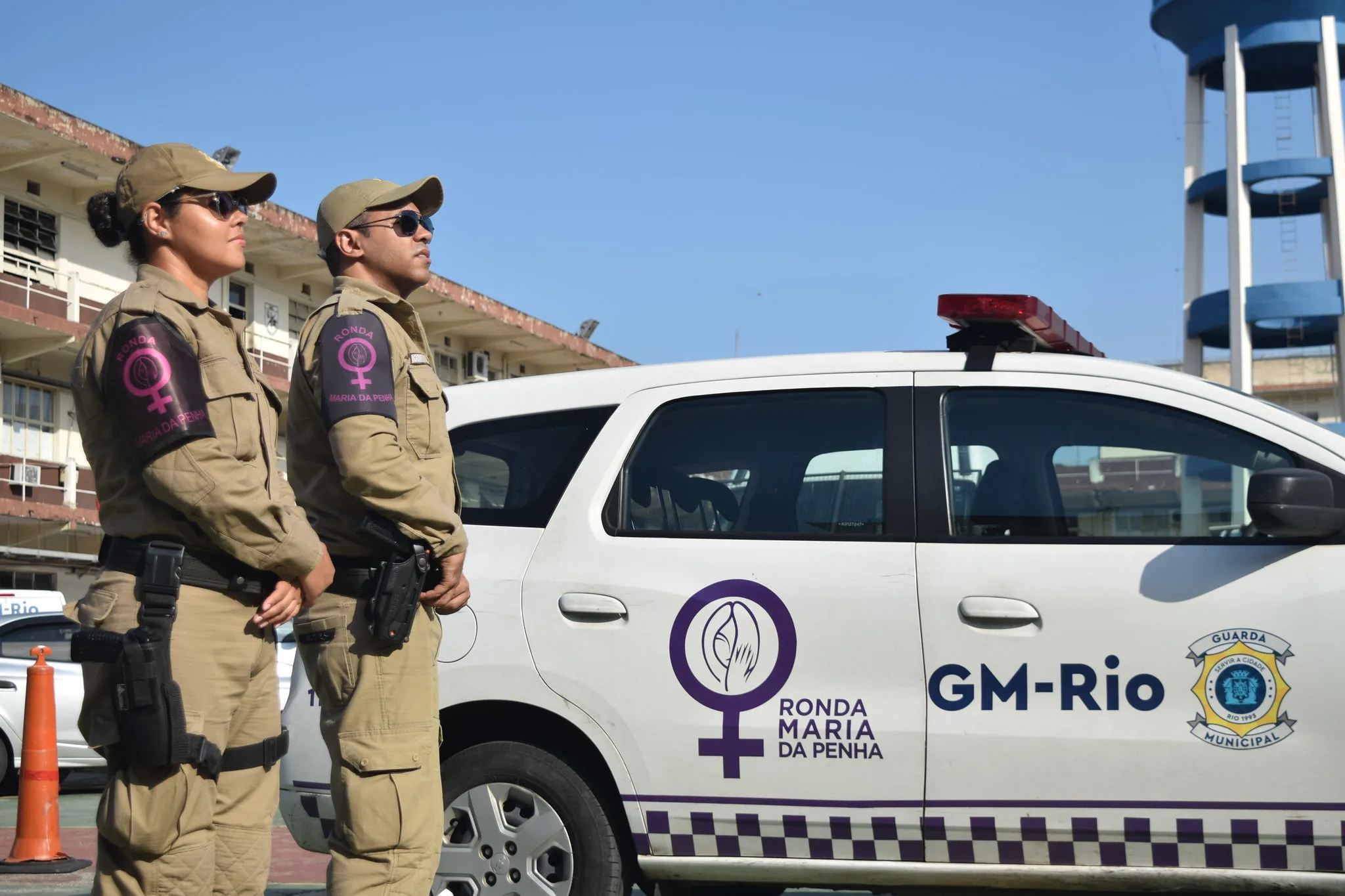 Equipe da Ronda Maria da Penha - Robert-Gomes / Prefeitura do Rio