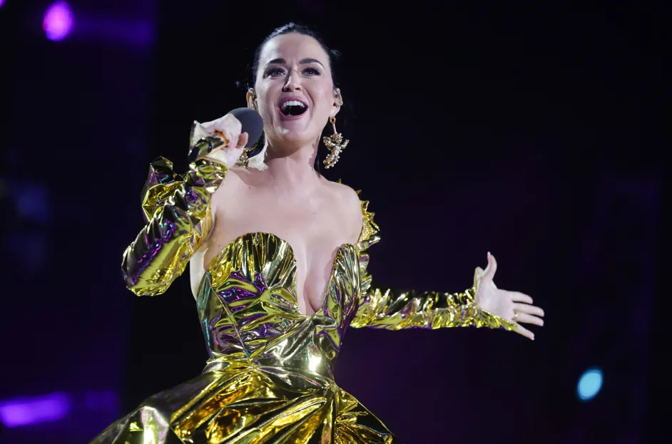 Katy Perry se apresentará no "Dia Delas" do Rock in Rio 2024, celebrando 40 anos do festival.