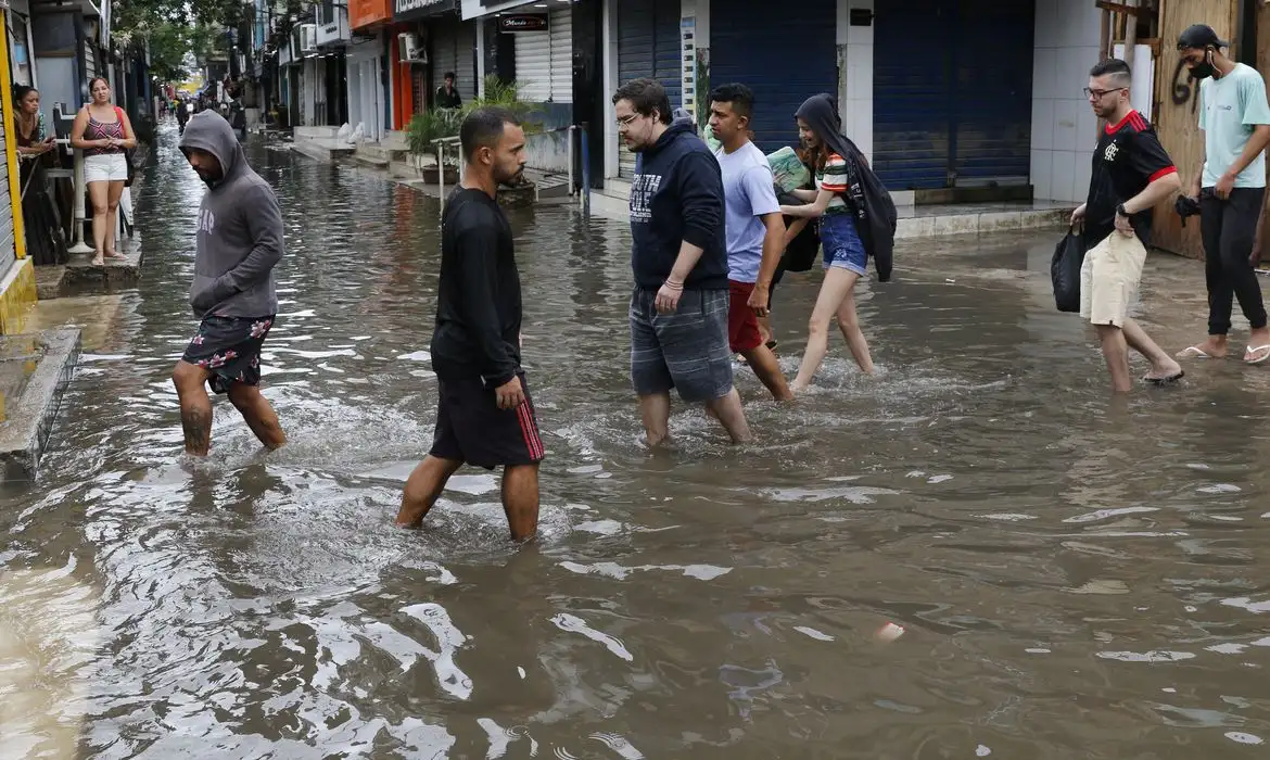 Rio vai adotar mecanismo para controle de enchentes e alagamentos