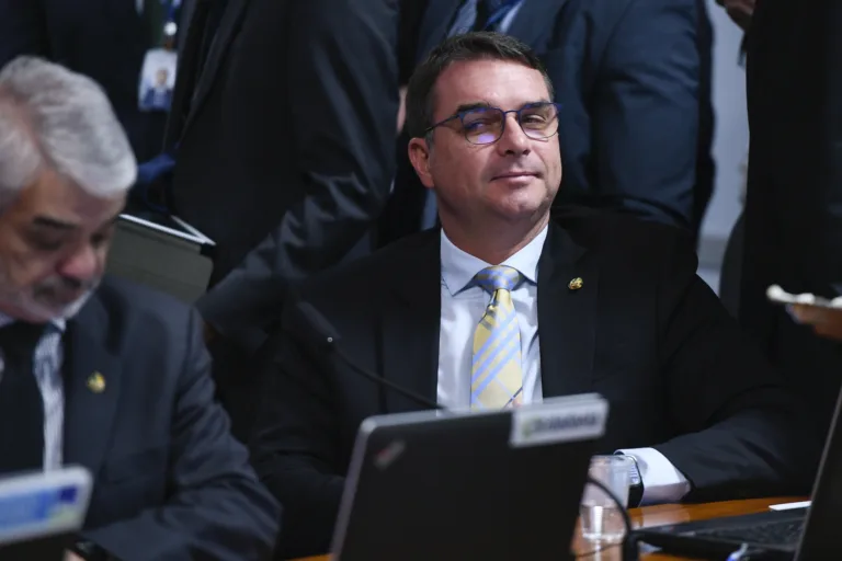 Flávio Bolsonaro - Foto: Edilson Rodrigues/Agência Senado