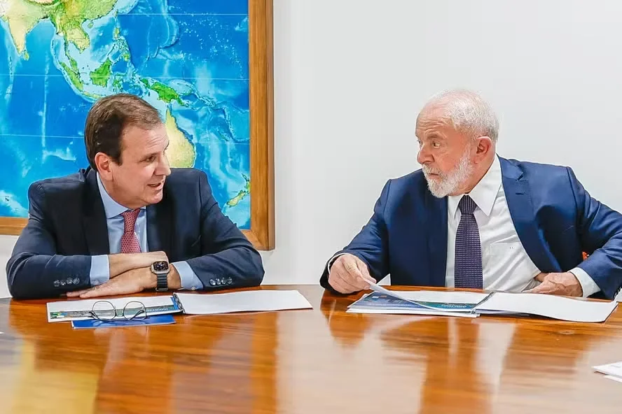 O prefeito do Rio, Eduardo Paes (PSD), durante audiência com o presidente Luiz Inácio Lula da Silva (PT) no Palácio do Planalto em junho de 2023 — Foto: Ricardo Stuckert/PR