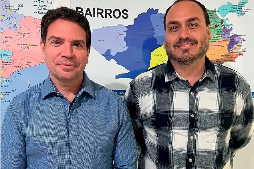 Alexandre Ramagem e Carlos Bolsonaro - Foto: Instagram/Reprodução