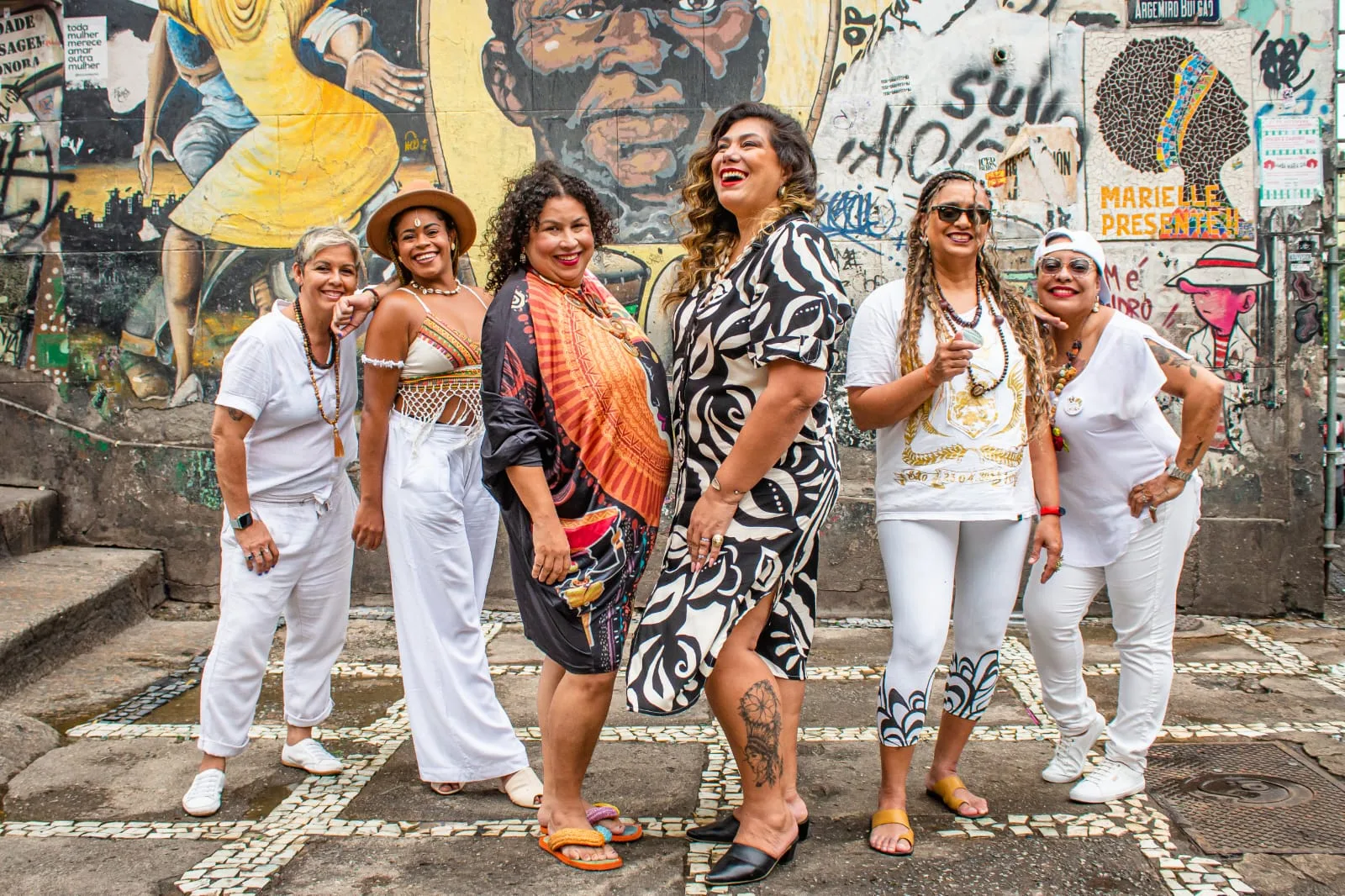 Componentes da roda de samba Mulheres da Pequena África - Foto de Michelle Beff