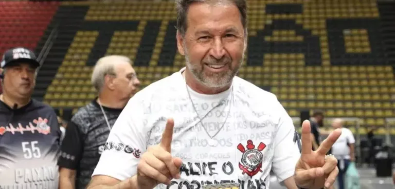 Augusto Melo (Foto: José Manoel Idalgo/ Agência Corinthians))