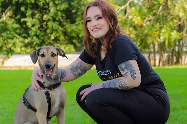 Carolina Arruda foi diagnosticada com “a pior dor do mundo”. Foto: reprodução